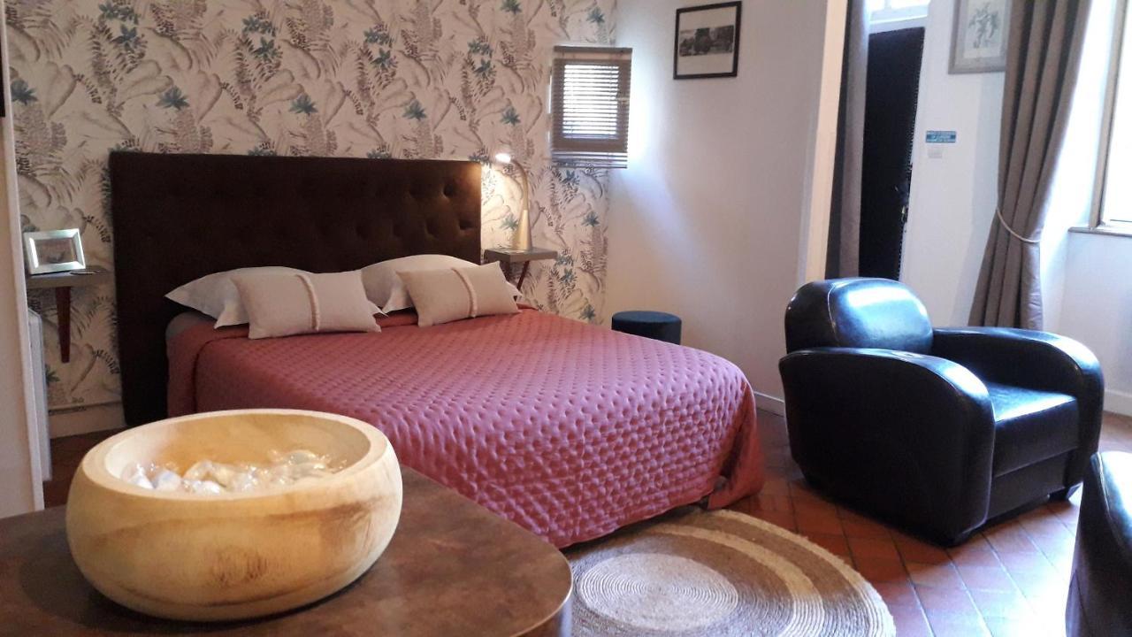 לה מאנש Logis Louisblanc, Muraille Romaine, Lit Queen-Size, Centre Ville מראה חיצוני תמונה