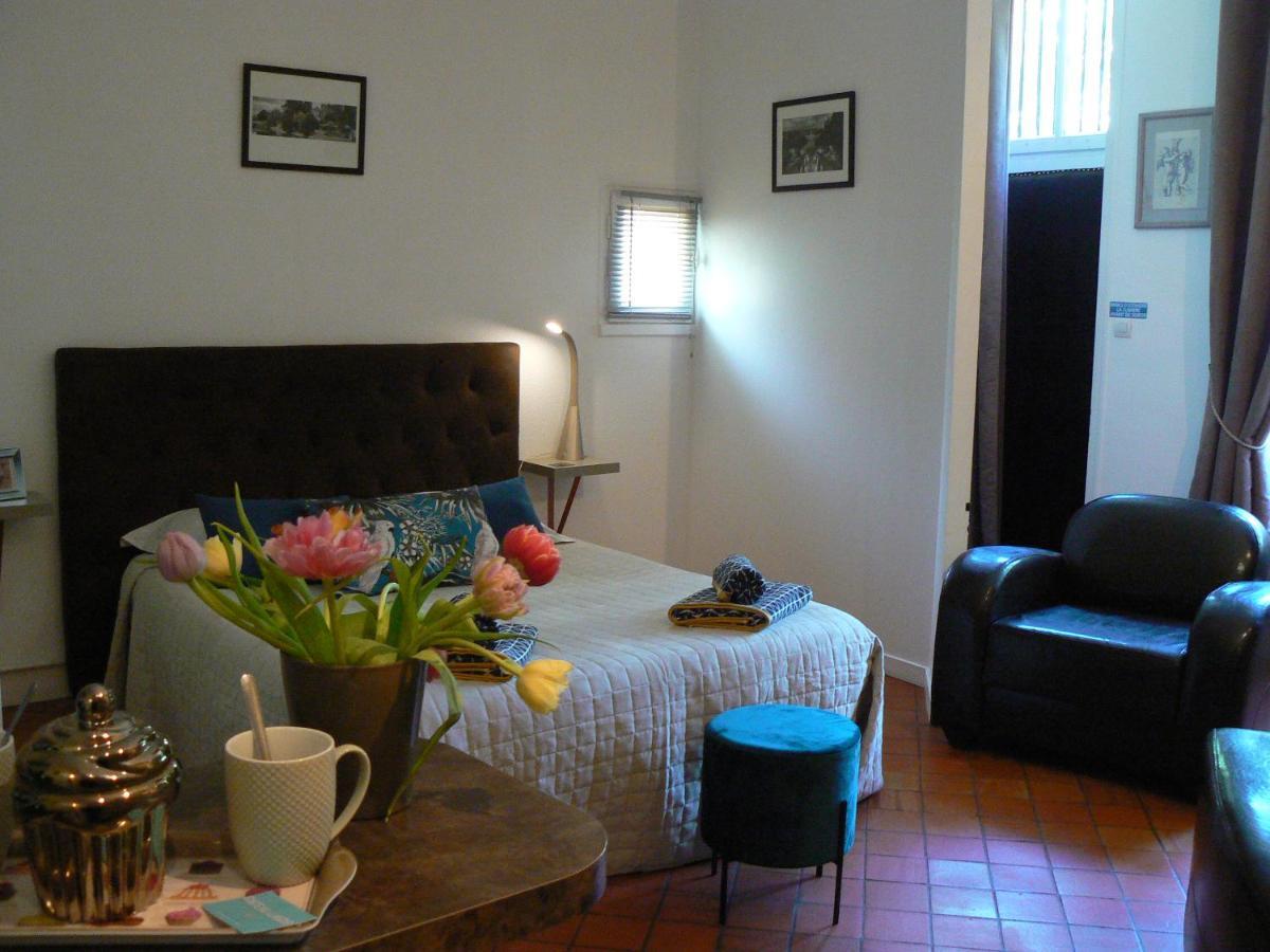 לה מאנש Logis Louisblanc, Muraille Romaine, Lit Queen-Size, Centre Ville מראה חיצוני תמונה